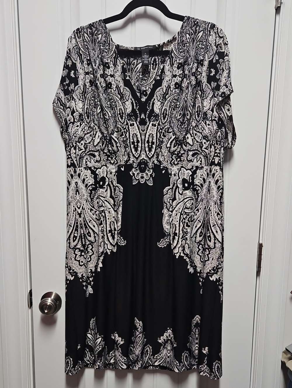INC International Concepts Black and White Paisley Midi Dress